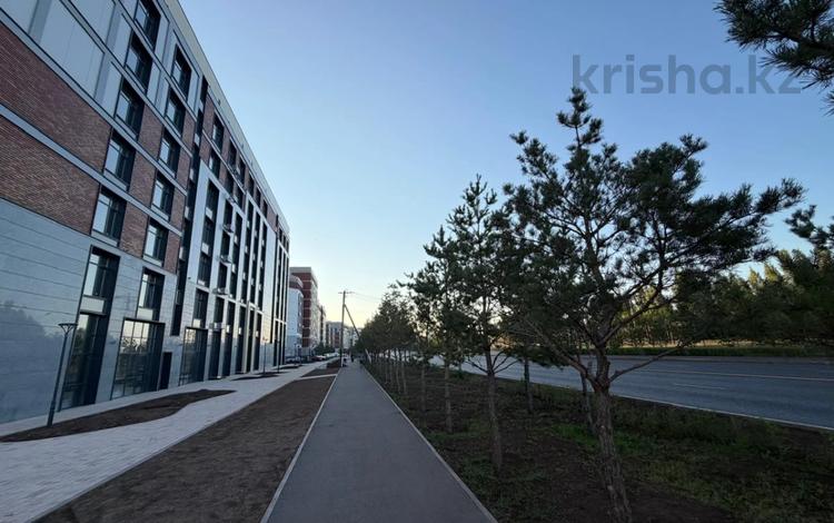 3-комнатная квартира · 97.96 м² · 3/7 этаж, по ул. Ханов Керея и Жанибека, напротив Президентского парка 48 — БЕЗ КОМИССИИ за ~ 74.1 млн ₸ в Астане, Есильский р-н — фото 26