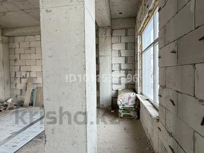Свободное назначение, офисы, магазины и бутики, салоны красоты, медцентры и аптеки, образование, кабинеты и рабочие места, студии · 130 м² за 400 000 〒 в Шымкенте, Каратауский р-н