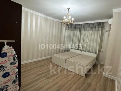 2-комнатная квартира · 68 м² · 1/9 этаж, Пр.Сатпаева 5Б за 250 000 〒 в Атырау, мкр Авангард-4