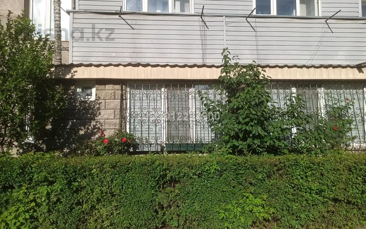 3-комнатная квартира · 68 м² · 1/2 этаж, Сейффулина — Супермаркет Дана за 28 млн ₸ в Абае — фото 2