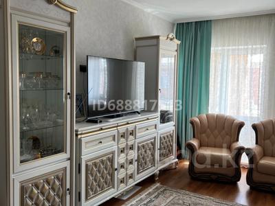 3-комнатная квартира, 120 м², 4/4 этаж помесячно, Сатпаева 316 — Ломова за 350 000 〒 в Павлодаре