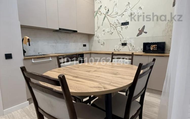 1-комнатная квартира · 40 м² · 3/9 этаж, Керей и Жанибек хана 40 — Керей, Жанибек хандар за 260 000 ₸ в Астане, Есильский р-н — фото 2