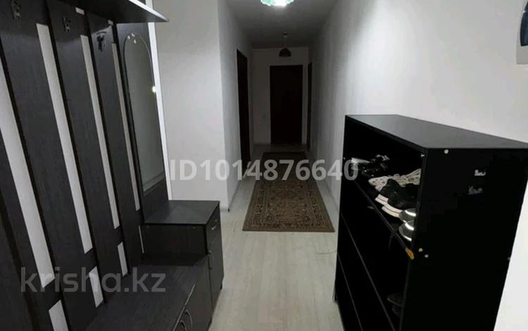 3-комнатная квартира · 82 м² · 2/11 этаж, Р. Қошқарбаев за 300 000 ₸ в Астане, Алматы р-н — фото 2