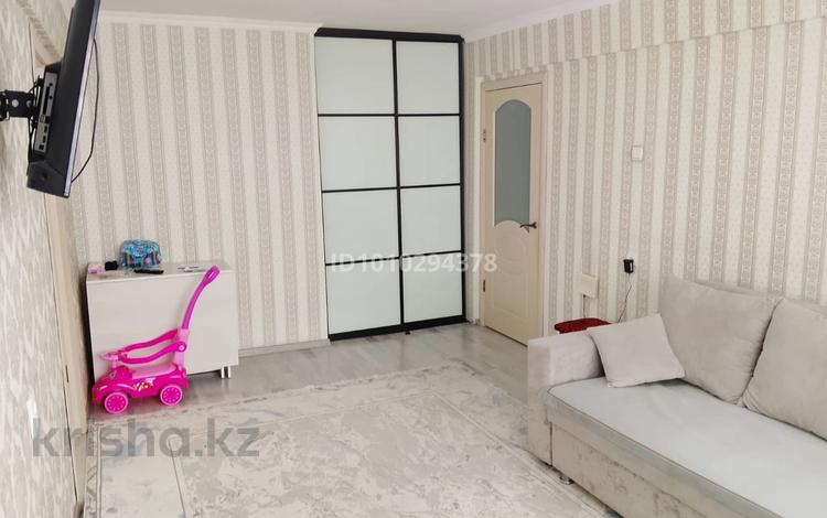 3-комнатная квартира · 50 м² · 2/5 этаж, Новаторов 5 за 20.5 млн ₸ в Усть-Каменогорске — фото 2