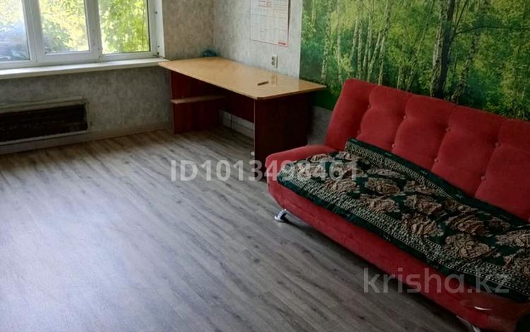 3-бөлмелі пәтер · 70 м² · 3/5 қабат, мкр Аксай-3А 66 — Car city, бағасы: 350 000 ₸ в Алматы, Ауэзовский р-н — фото 2