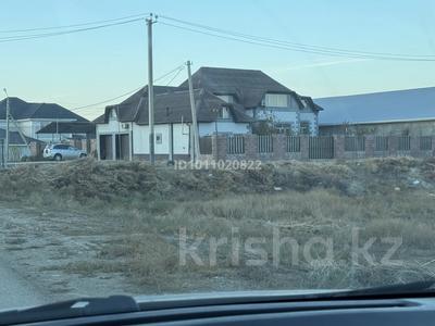 Отдельный дом · 8 комнат · 650 м² · 12 сот., мкр Атырау-2, улица 7 1 за 120 млн ₸ в мкр	Атырау-2