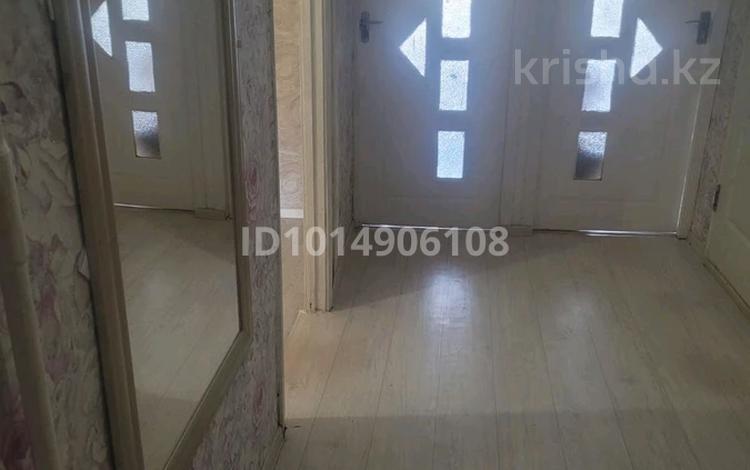 2-бөлмелі пәтер · 58 м² · 4/9 қабат, 28-ш/а. 15 — Мектеп, балабақша, аялдаманың қасында орналасқан, бағасы: 15 млн ₸ в Актау, 28-й мкр — фото 2