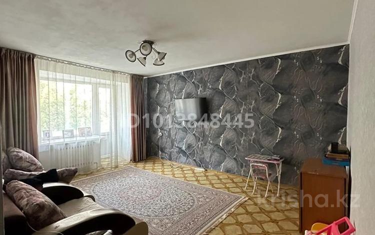 3-комнатная квартира · 61.2 м² · 5/5 этаж, Дулатова 143 за 25 млн ₸ в Семее — фото 2