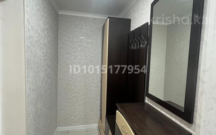 1-бөлмелі пәтер · 39 м² · 1/5 қабат, Астана ш/а., бағасы: 140 000 ₸ в Уральске, мкр Астана — фото 2