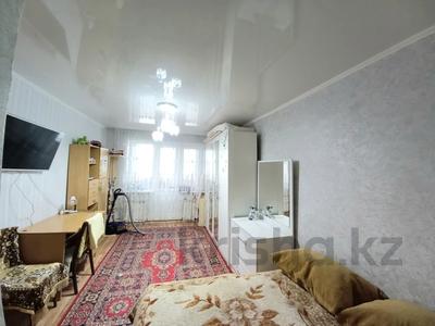 2-комнатная квартира, 48 м², 5/5 этаж, ул. Абая за 9 млн 〒 в Темиртау