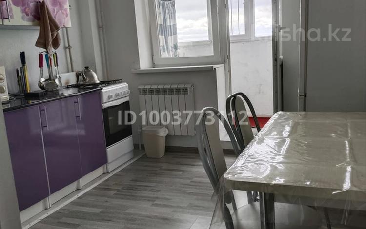1-бөлмелі пәтер · 42 м² · 9/10 қабат, мкр 5, Есет батыра 106А — Калдаякова, бағасы: 16 млн ₸ в Актобе — фото 8