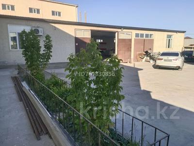 Гараж · 300 м² · Коркыт Ата 238 — Айсулу магазин напротив за 500 000 ₸ в 