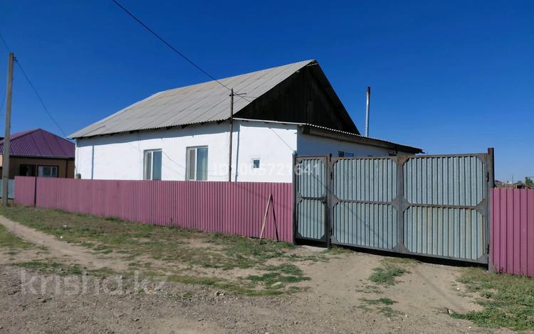 Отдельный дом · 5 комнат · 100 м² · 1800 сот., 2 школьный переулок 8 за 19.5 млн 〒 в Семее — фото 2