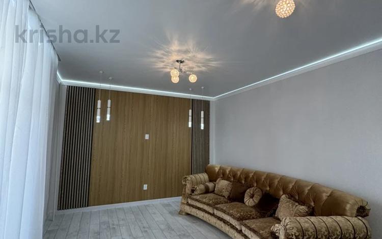 3-бөлмелі пәтер · 85 м² · 3/5 қабат, Михайловка ш/а., мкр Михайловка, улица Анжерская 44б, бағасы: 38 млн ₸ в Караганде, Казыбек би р-н — фото 2