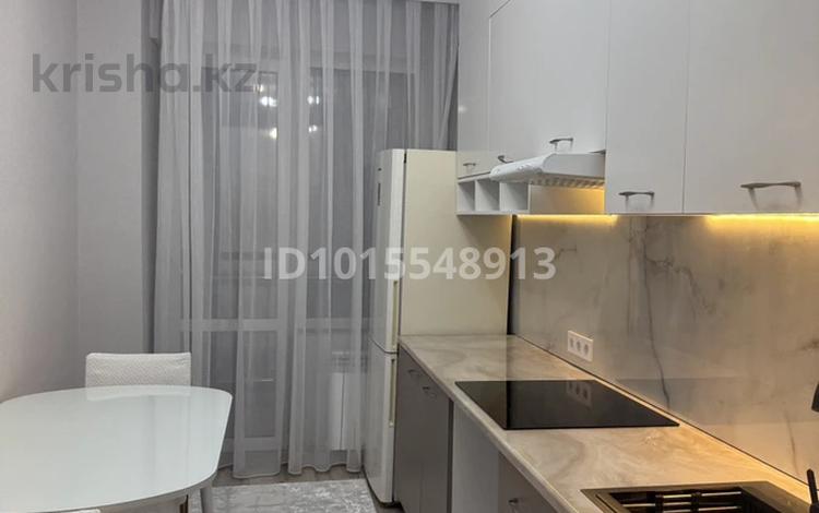 1-комнатная квартира · 43 м² · 8/20 этаж, Мангилик Ел 62/1 за 300 000 ₸ в Астане, Есильский р-н — фото 2