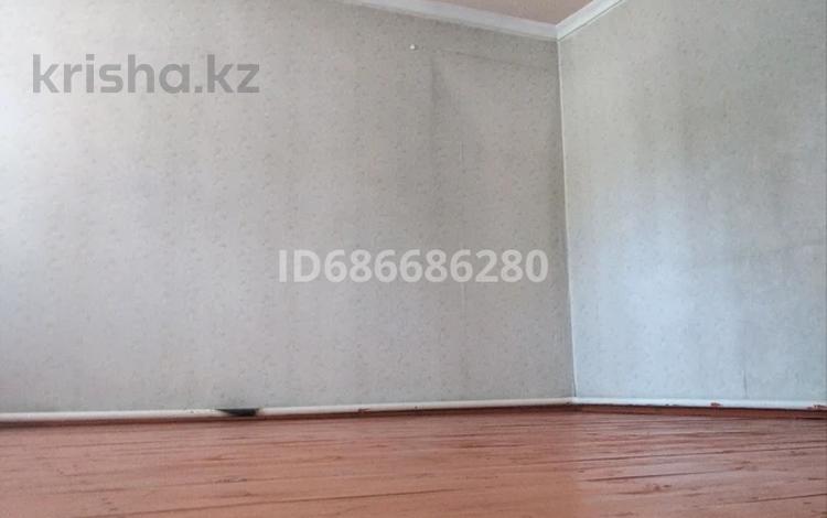 Отдельный дом · 3 комнаты · 30 м², Сүйіндіков — 19 школа за 60 000 ₸ в Кентау — фото 2