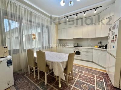 4-комнатная квартира · 120 м² · 4/4 этаж, мкр Мамыр-4 158А — ТЦ Спутник за 90 млн ₸ в Алматы, Ауэзовский р-н