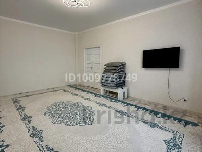 3-комнатная квартира · 98 м² · 10/10 этаж, Абулхаирхана 147 за 33 млн ₸ в Уральске