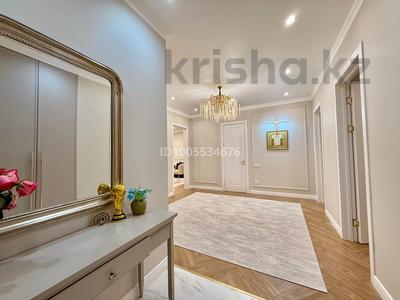 3-комнатная квартира · 135 м² · 7/10 этаж, Самал 82 — Коняхина за 60 млн 〒 в Уральске