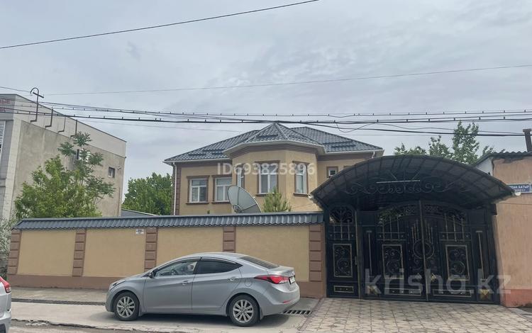 Отдельный дом · 5 комнат · 200 м² · 4.5 сот., Акпан батыр 96 — Акпан батыр- Сапарбаева за 130 млн ₸ в Шымкенте, Аль-Фарабийский р-н — фото 2