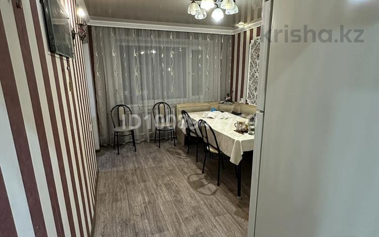 5-бөлмелі пәтер · 86 м² · 1/5 қабат, Майкудук, Мкр Восток-1 15, бағасы: 24 млн ₸ в Караганде, Алихана Бокейханова р-н — фото 2