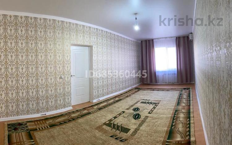 1-бөлмелі пәтер · 50 м² · 8/16 қабат, мкр. Алмагуль 18, бағасы: ~ 16 млн ₸ в Атырау — фото 2