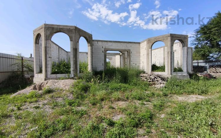 Отдельный дом · 4 комнаты · 280 м² · 7.5 сот., Алдабергенова за 45 млн ₸ в Туздыбастау (Калинино) — фото 2