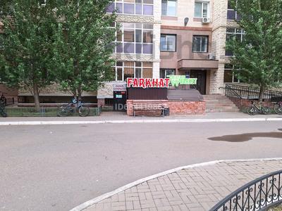 Свободное назначение, офисы, магазины и бутики, склады, общепит, салоны красоты, медцентры и аптеки, образование, развлечения, кабинеты и рабочие места · 60 м² за 280 000 ₸ в Астане, Есильский р-н