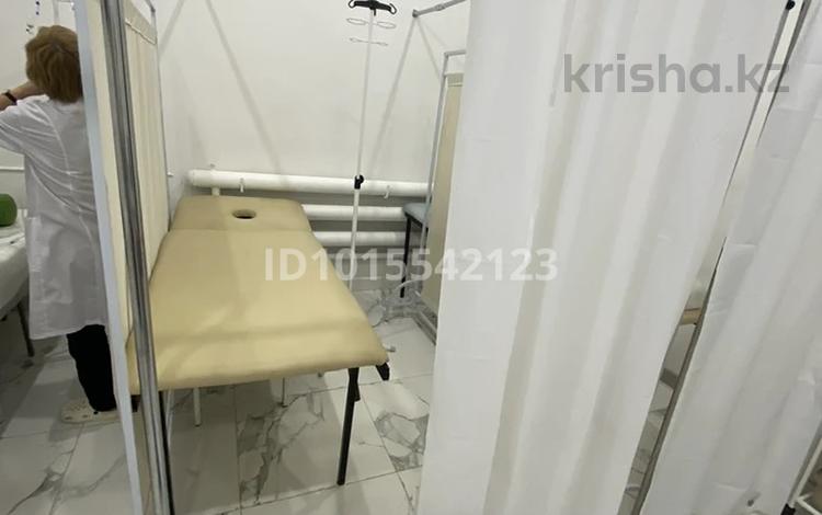 Кабинеты и рабочие места · 45 м² за 150 000 ₸ в Астане, Сарайшык р-н — фото 2
