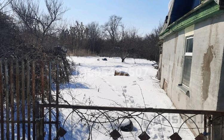 Дача · 1 комната · 20 м² · 8 сот., Кардио центр 9 за 3 млн 〒 в Уральске — фото 3