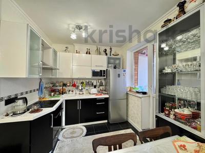 3-бөлмелі пәтер · 65 м² · 6/9 қабат, Кюйши Дины 28, бағасы: 31 млн ₸ в Астане, Алматы р-н