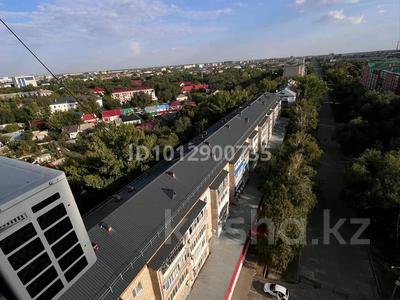 3-бөлмелі пәтер · 63 м² · 5/5 қабат, Назарбаева 242 — Маншук Маметова, бағасы: 20 млн ₸ в Уральске