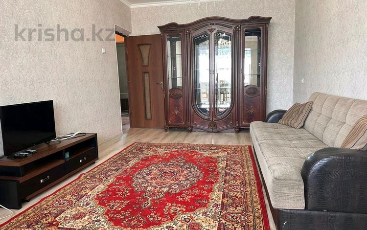 3-комнатная квартира · 76 м² · 4/5 этаж, Ул.Байтурсынова 70 за 180 000 ₸ в Шымкенте — фото 2