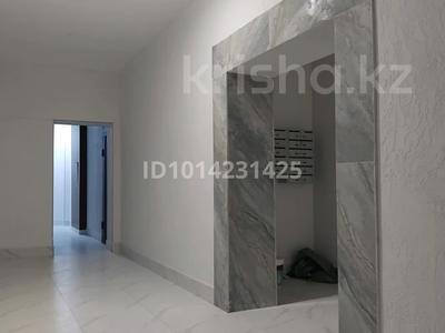2-комнатная квартира · 75 м² · 7/9 этаж, Достык 1 за 45 млн ₸ в Астане, Есильский р-н
