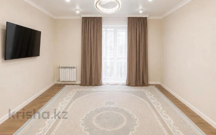 3-бөлмелі пәтер · 100.2 м² · 8/9 қабат, Самал, бағасы: 35 млн ₸ в Уральске — фото 23