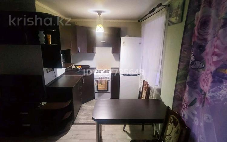 1-бөлмелі пәтер · 36.6 м² · 3/5 қабат, Добралюбова 36 — Валентина, бағасы: 10 000 ₸ в Усть-Каменогорске, Ульбинский — фото 2