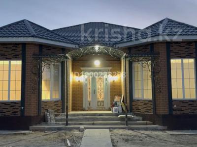 Отдельный дом · 4 комнаты · 180 м² · 10 сот., мкр Береке, Махамбета 3 — Память Илича за 60 млн ₸ в Атырау