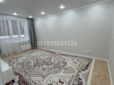2-бөлмелі пәтер · 56.2 м² · 9/9 қабат, Ескі аэропорт ш/а., самал 104 — 10мкр ,улица тәуелсіздік,Самал 104, бағасы: 21.5 млн ₸ в Уральске, мкр Старый Аэропорт