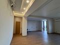 2-бөлмелі пәтер · 118 м² · 9/10 қабат, ул. Аманжолова 110, бағасы: 71.5 млн ₸ в Уральске, мкр Школьник — фото 10
