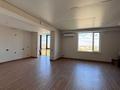 2-бөлмелі пәтер · 118 м² · 9/10 қабат, ул. Аманжолова 110, бағасы: 71.5 млн ₸ в Уральске, мкр Школьник — фото 20