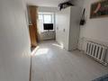 2-бөлмелі пәтер · 42.4 м² · 4/5 қабат, Майкудук, 15й микрорайон 27 дом — Находится возле парка и остоновка рядом и рядом супермаркет Оптима,Реал а также школа 61 и кинотеатр, бағасы: 11 млн ₸ в Караганде, Алихана Бокейханова р-н — фото 3