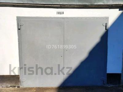 Гараж · 22 м² · Жаңа қала ш/а., проспект Назарбаева 15а — Находится за халыком, гаражные массив в центре города золотой квадрат, бағасы: 10 млн ₸ в Караганде, Казыбек би р-н
