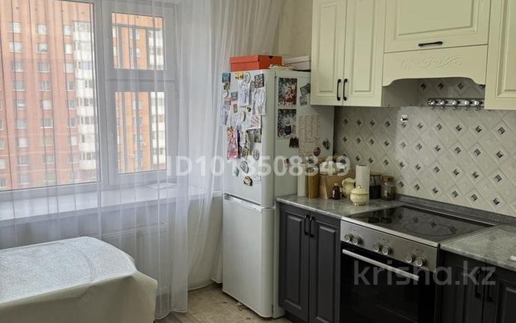 3-бөлмелі пәтер · 76 м² · 6/9 қабат, азербаев 10, бағасы: 36.5 млн ₸ в Астане, Сарайшык р-н — фото 2