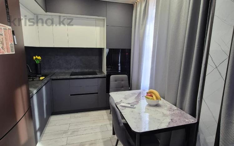 3-бөлмелі пәтер · 58.3 м² · 4/5 қабат, Космическая 15 — Площадь Ушанова, бағасы: 35 млн ₸ в Усть-Каменогорске — фото 16