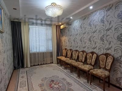 4-бөлмелі пәтер · 90 м² · 4/5 қабат, 27-й мкр 40, бағасы: 23.7 млн 〒 в Актау, 27-й мкр