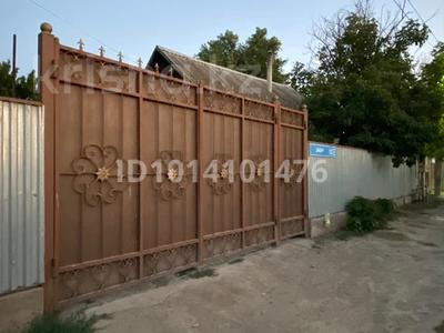 Отдельный дом · 2 комнаты · 32.9 м² · 6 сот., Клубничная 12 — 16 мөлтек ауданның жанында за 12 млн ₸ в Таразе
