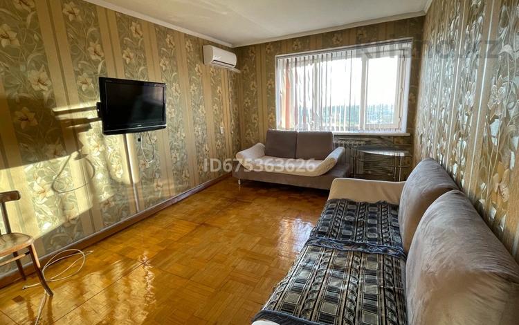 3-комнатная квартира, 68 м², 5/5 этаж помесячно, 35 квартал 25 — Гагарина за 150 000 〒 в Семее — фото 2