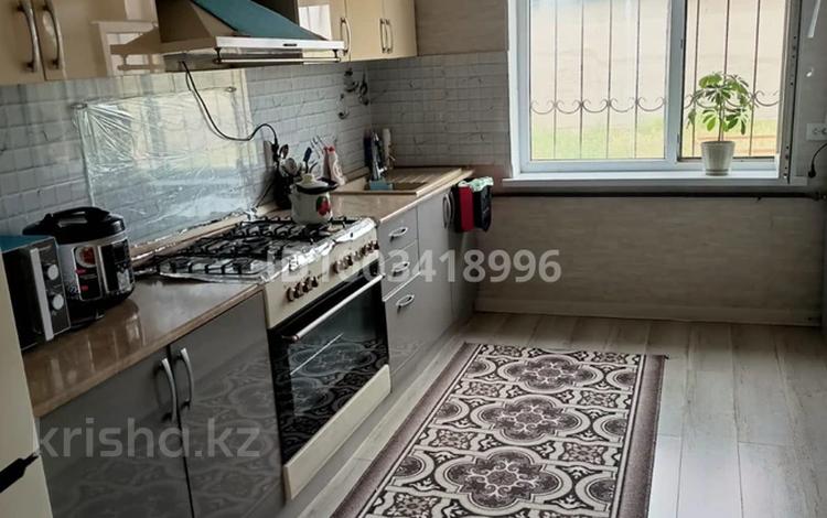 Отдельный дом · 6 комнат · 140 м² · 15 сот., Кемельбек 15 за 21 млн 〒 в Бадаме — фото 2