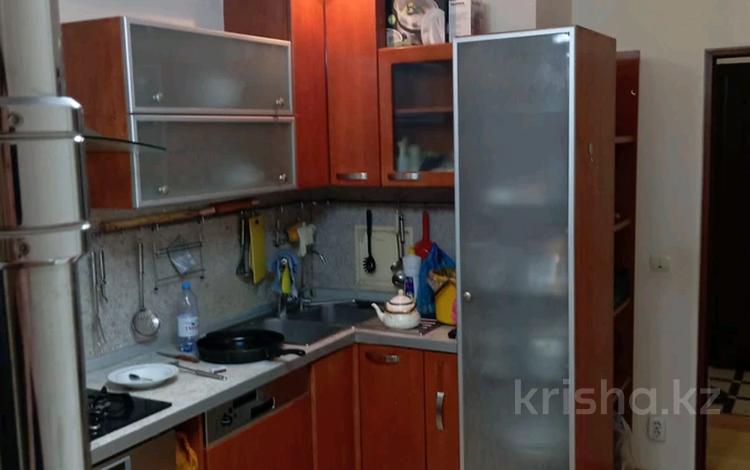 4-бөлмелі пәтер · 120 м² · 3/10 қабат, Шарипова 26 а — Атырау Акпарат, бағасы: 300 000 ₸ — фото 2