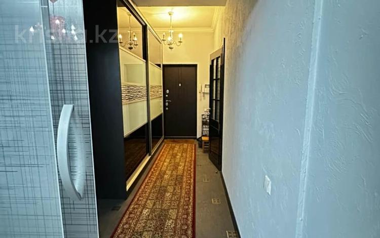 5-комнатная квартира · 160 м² · 4/15 этаж, Зенкова за 200 млн ₸ в Алматы, Медеуский р-н — фото 2